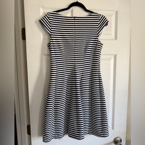 Lilly Pulitzer Dress Striped Blue and White - Picture 5 of 5